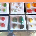 Serviced Beach Penthouse, 100K Gemstone Display, All Ensuite